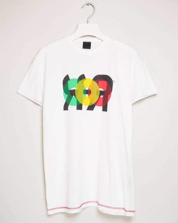 "PLATE 2 WHITE" t-shirt by MAP London